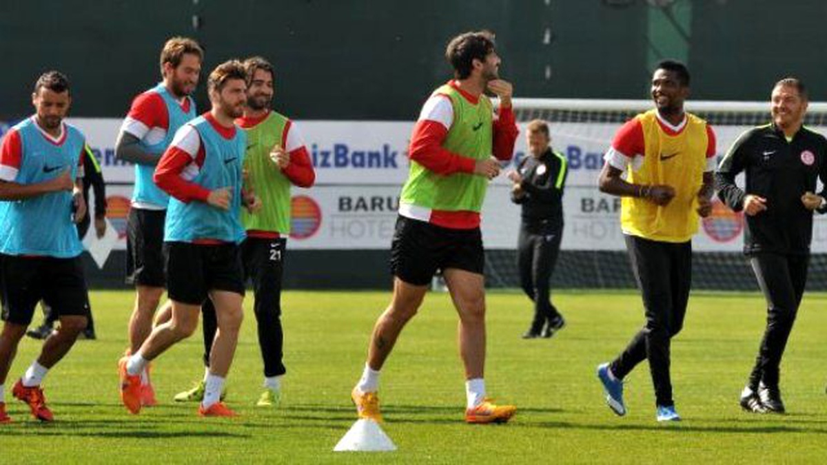 Antalyaspor\'da, Medicana Sivasspor Maçı Hazırlıkları Sürüyor
