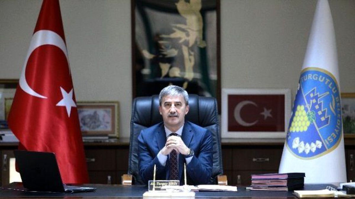 Başkan Şirin Hocalı Şehitlerini Unutmadı