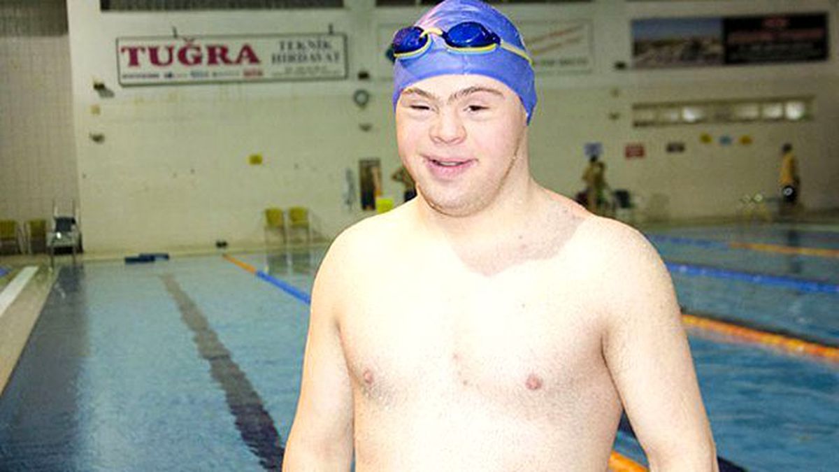 Down Sendromlu Avrupa Yüzme Şampiyonumuz, Dünya Şampiyonluğunu İstiyor