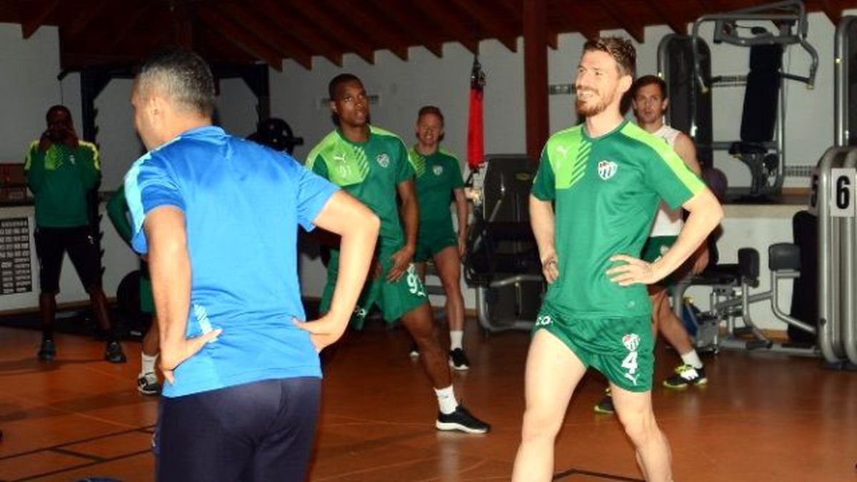 Bursaspor\'a Serdar Aziz Müjdesi