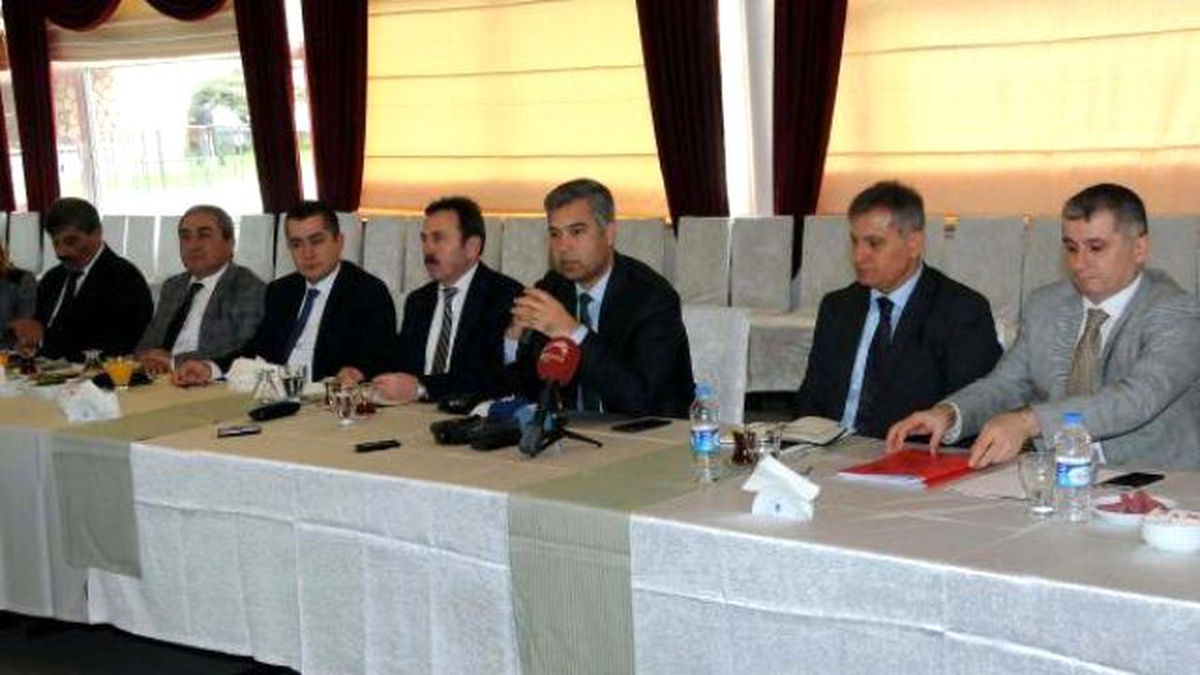 Çanakkale Valisi Erkal\'dan Deniz Zaferi Bilgilendirmesi