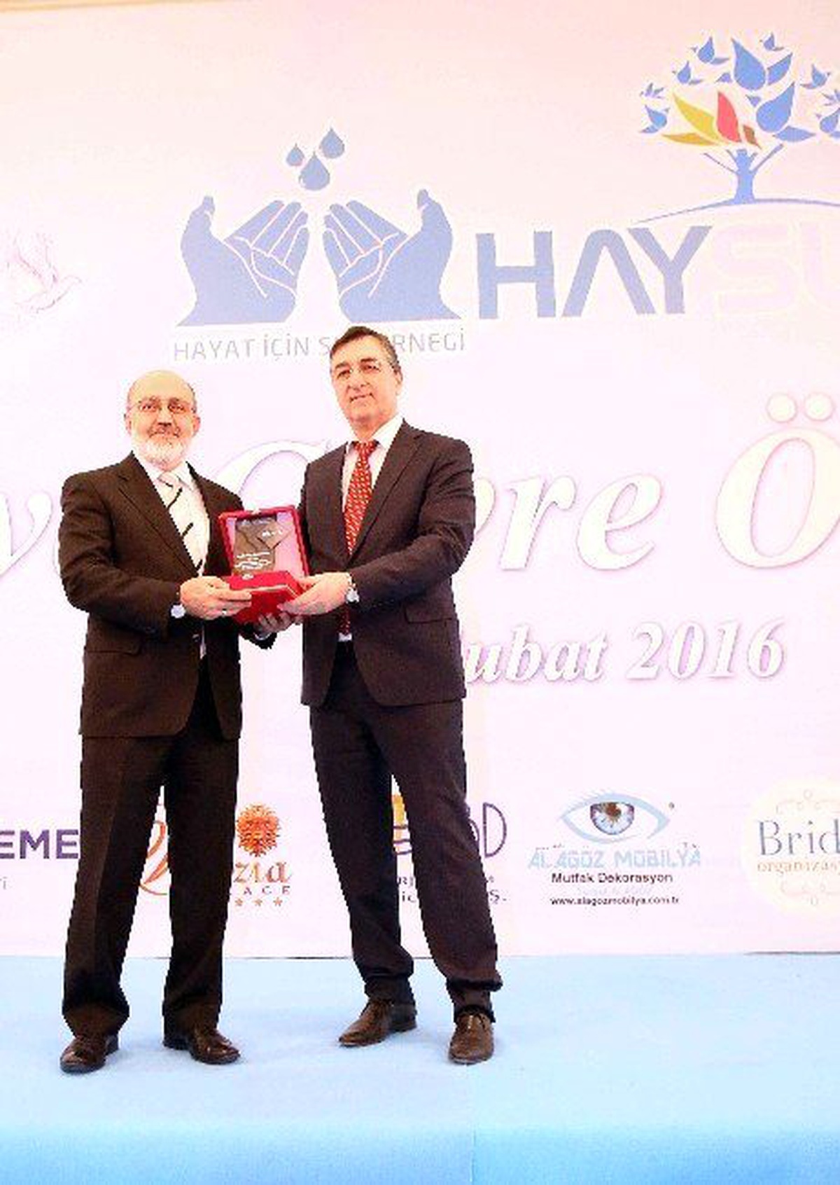Çevreye En Çok Yatırım Ödülü Kocaeli Büyükşehir\'e
