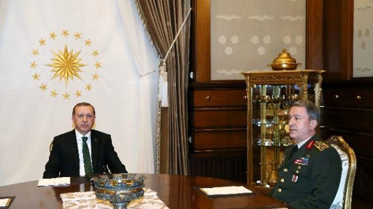 Cumhurbaşkanı Erdoğan, Genelkurmay Başkanı Orgeneral Akar\'ı Kabul Etti