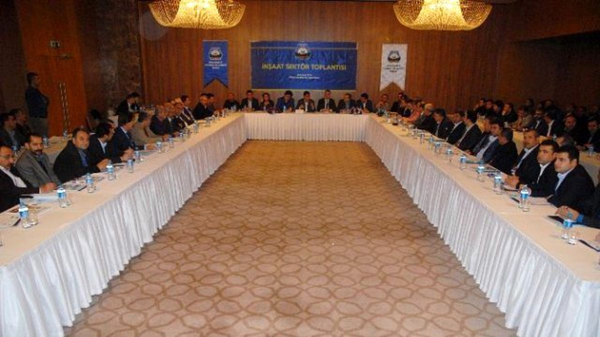 Diyarbakır\'da İnşaat Sektör Toplantısı Gerçekleştirildi