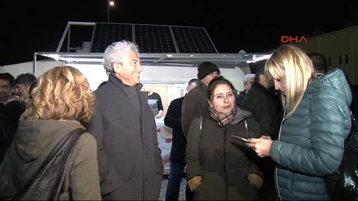 Erdem Gül\'ün Eşi Aslı Gül, 2 Oğlu ile Birlikte Silivri Cezaevi\'ne Geldi