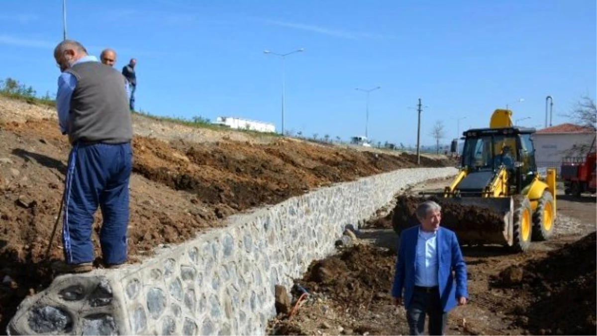 Görele\'de Yeni Halk Pazarında Çalışmalar Sürüyor