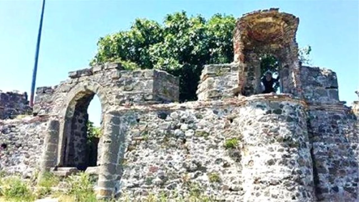 Istanbul\'s Riva Castle To Be Restored