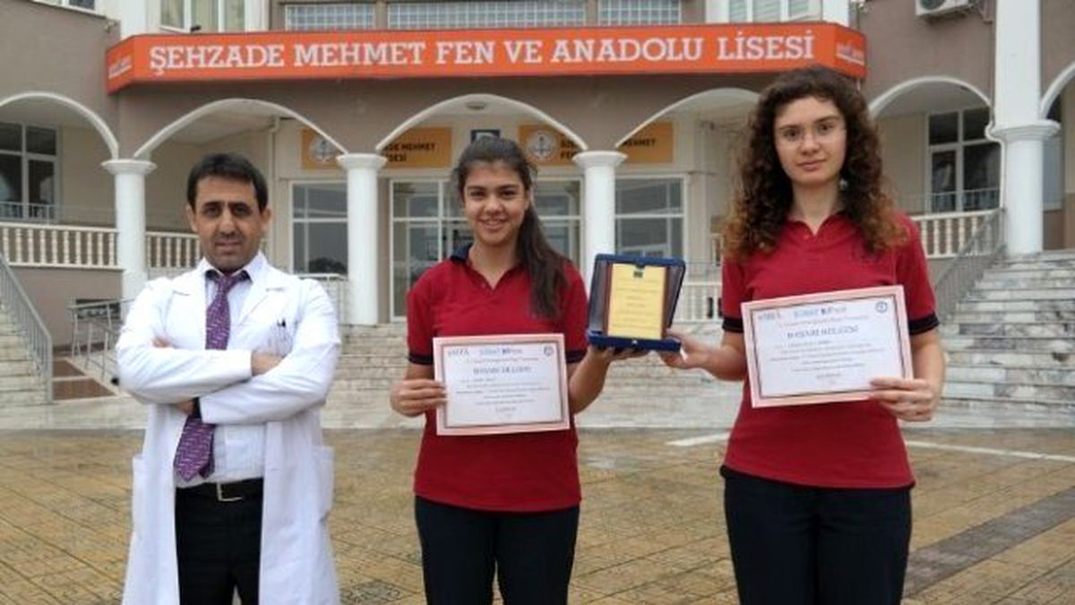 Şehzade Mehmet\'li Öğrenciler Türkiye 3\'üncüsü Oldular