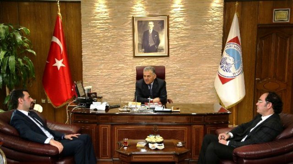 Ted Kayseri Koleji Mezunları Melikgazi Belediyesi Çalışmaları ile Bilgilendirildi