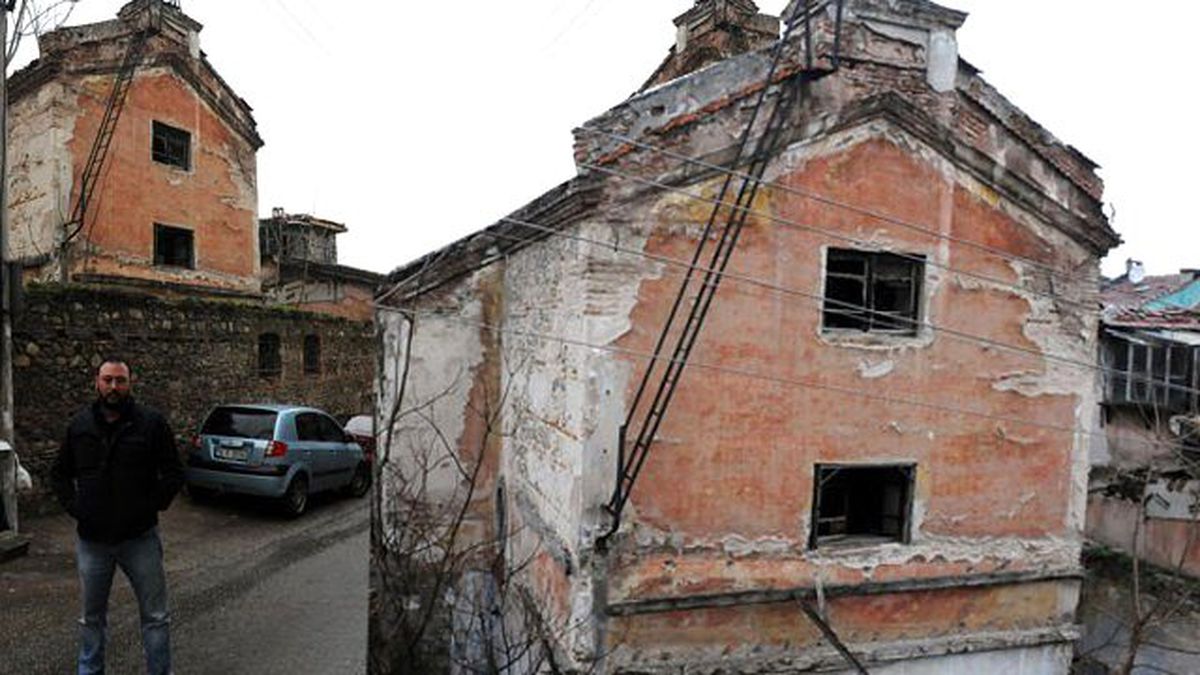 Türkiye'de Sahibinden Satılık 'Kilise'