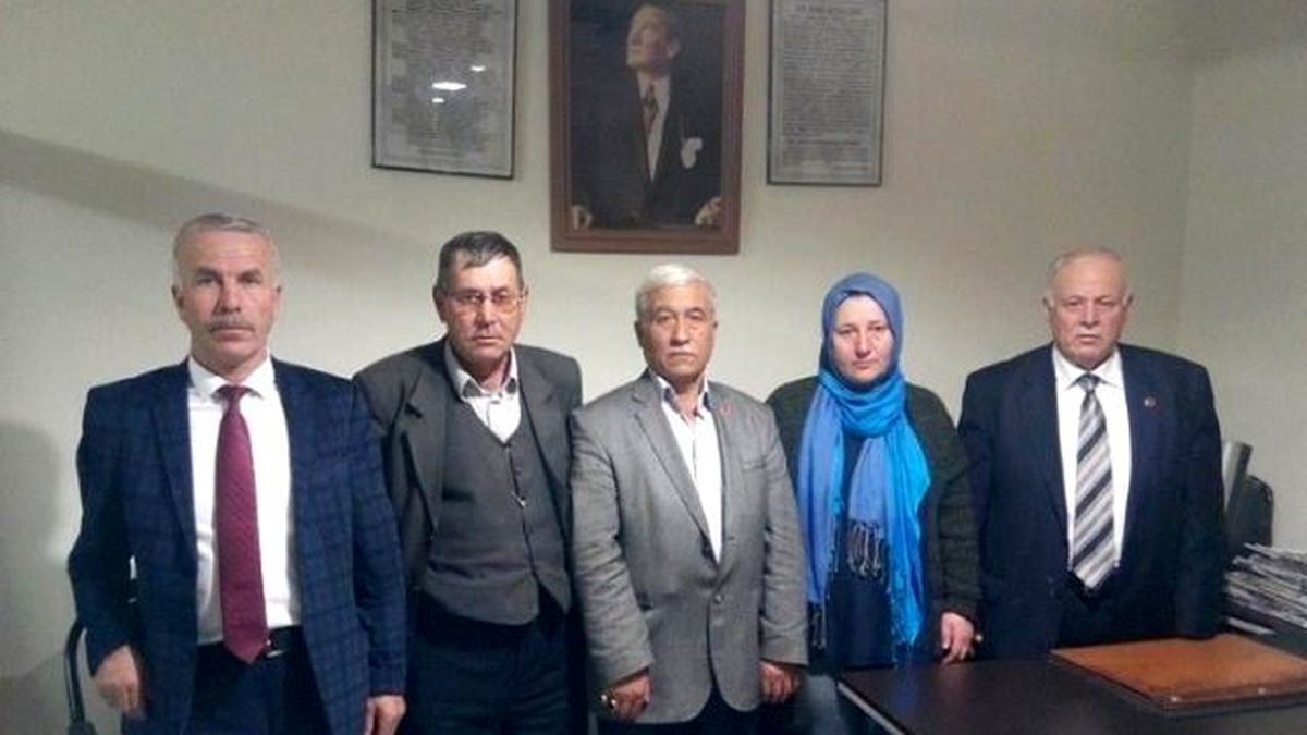 Türkiye Muhtarlar Derneği\'nden Afyonkarahisar\'daki Muhtarlara Birleşme Çağrısı
