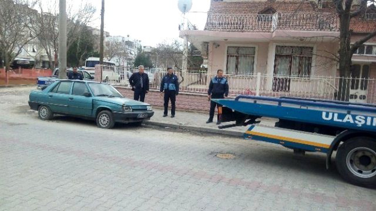 Zabıta Müdahale Etti Cadde ve Sokaklar Rahatladı