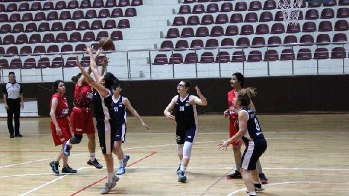 18 Yaşındaki Basketbolcu Kalp Krizi Sonucu Yaşamını Yitirdi (2)