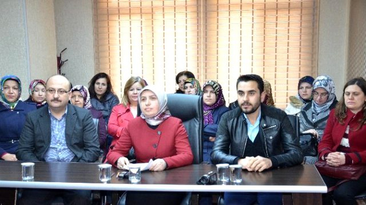 AK Parti Bilecik Kadın Kolları Hocalı Katliamı\'nı Unutmadı