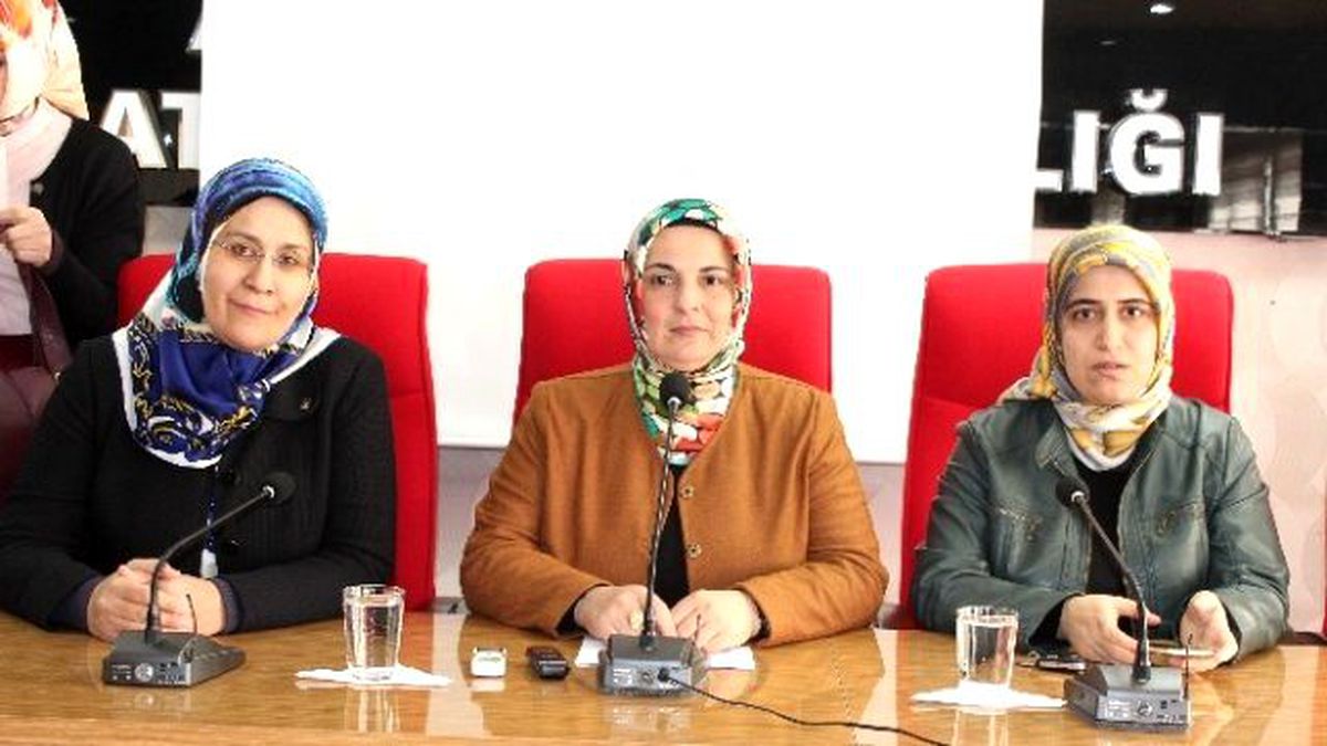 AK Parti Kadın Kolları Hocalı Katliamını Andı