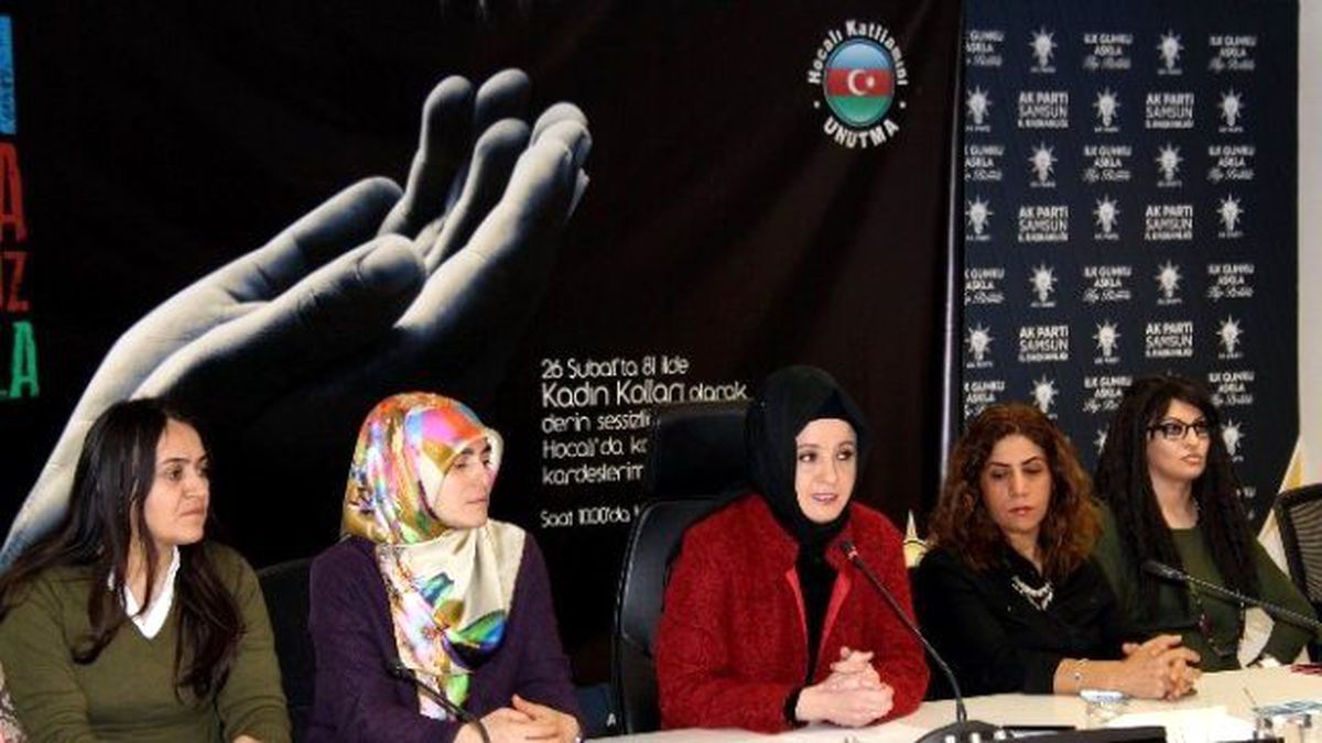 AK Parti\'li Kadınlar Hocalı Katliamını Andı