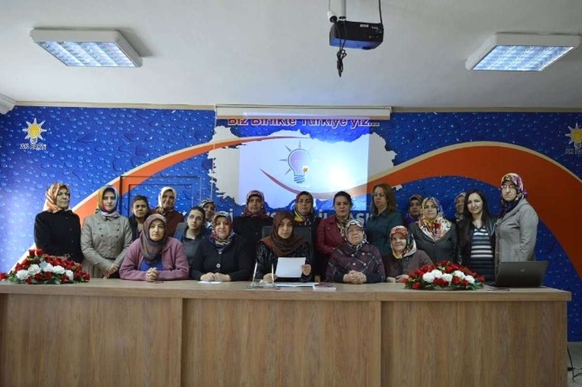 AK Parti Nevşehir Kadın Kolları Hocalı Katliamını Kınadı
