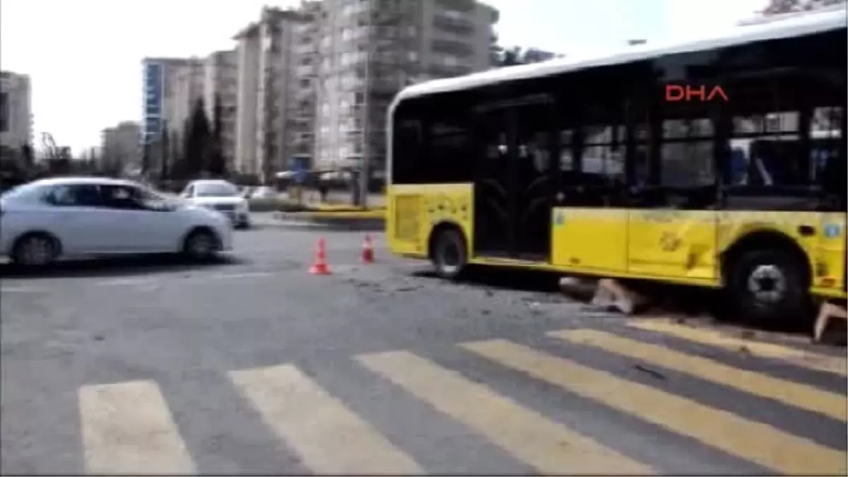 Aydın Belediye Otobüsüyle Çarpışan Öğrenci Servisinde 6 Yaralı