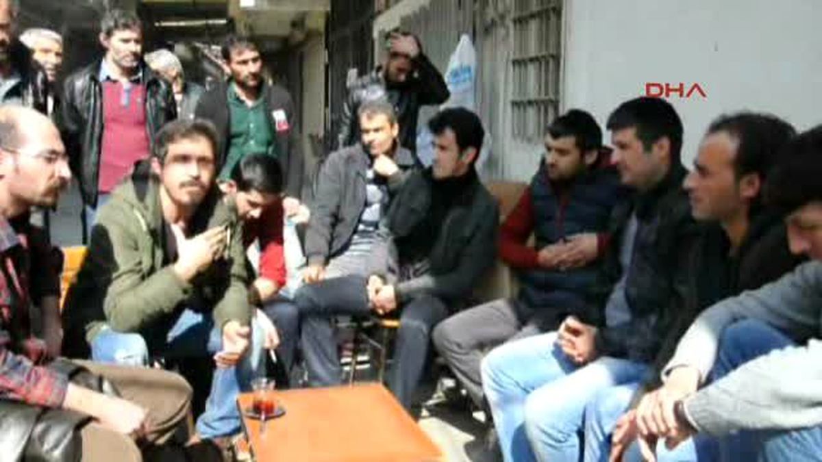 Aydın Et Alamayan Sökeli Madencilerden Oturma Eylemi