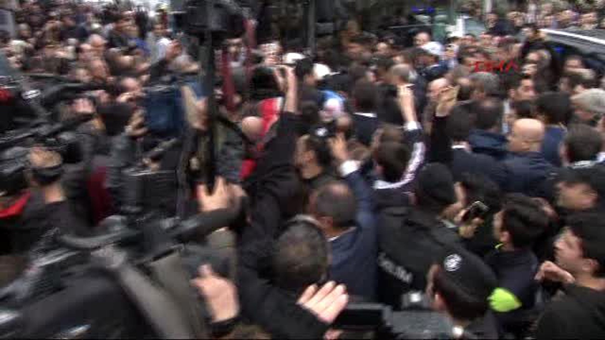Cumhurbaşkanı Erdoğan Doğum Gününde Kasımpaşa\'da