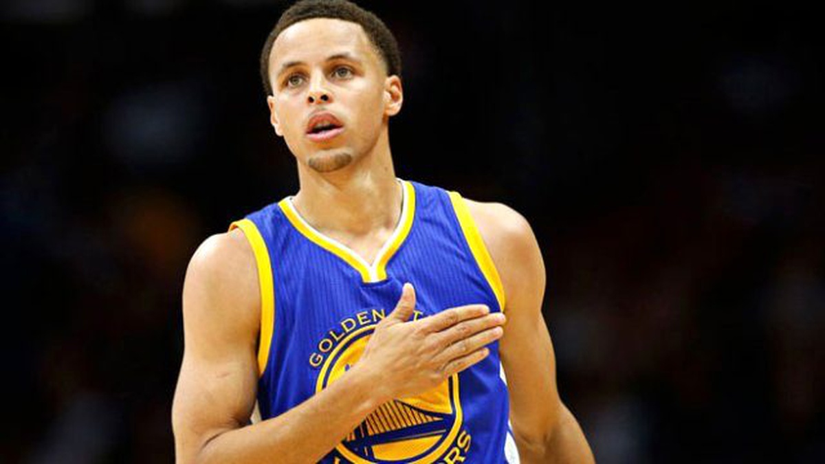 Curry, 50 Sayı Barajını Geçti