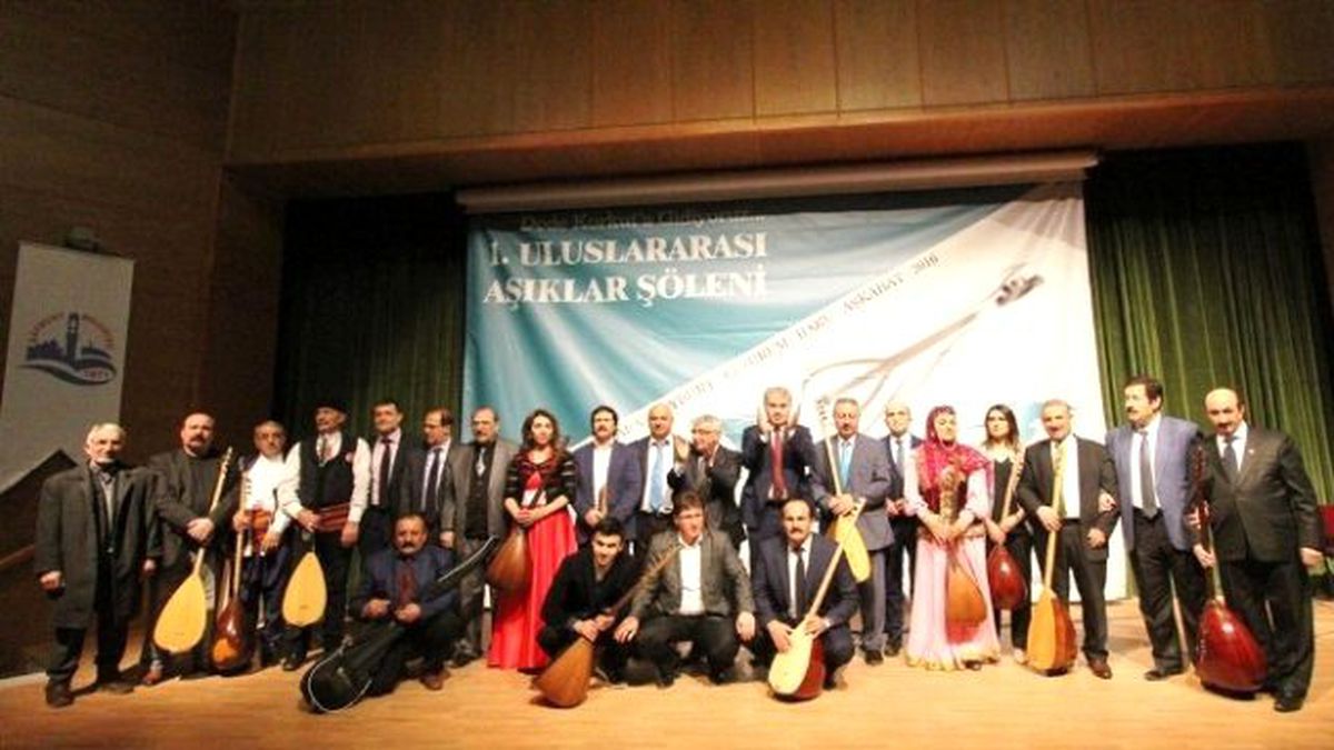 Dede Korkut Diyarında Âşıklar Şöleni
