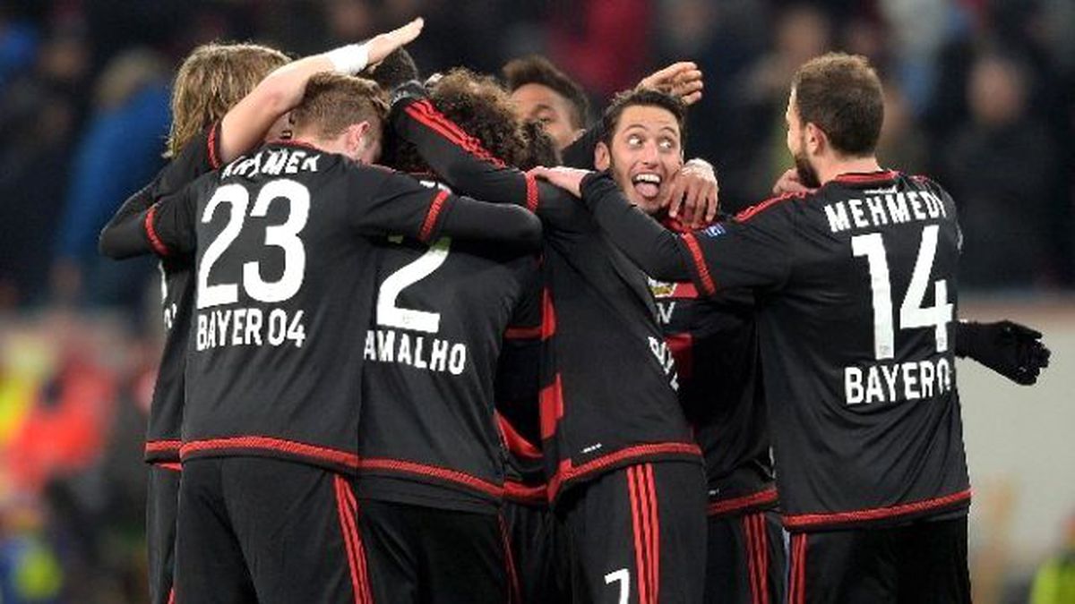 Hakan Çalhanoğlu\'ndan Müthiş Gol