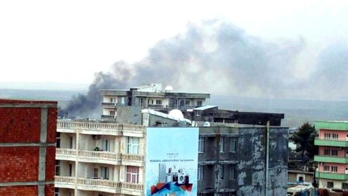 Zırhlı Askeri Aracın Geçişi Sırasında Patlama: 7 Asker Yaralı