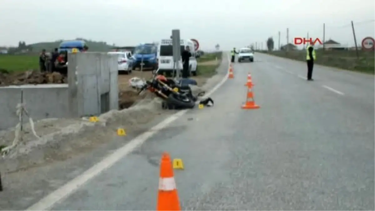 İzmir - Menfez Duvarına Çarpan Motosikletli Öldü