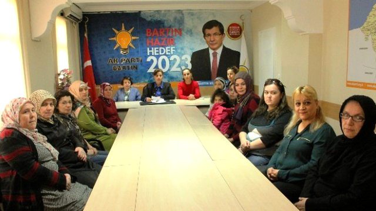 Kurtkaya: "Hocalı\'da Yapılan Katliamı Kınıyoruz"