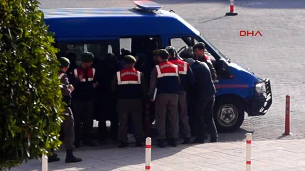 Marmaris\'te Göçmen Kaçakçılığına 5 Gözaltı