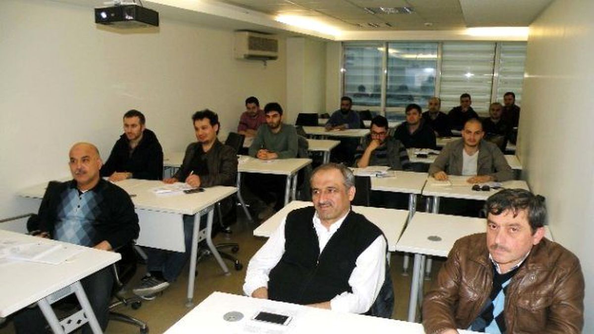 Mmo Şantiye Şeflerini Eğitiyor