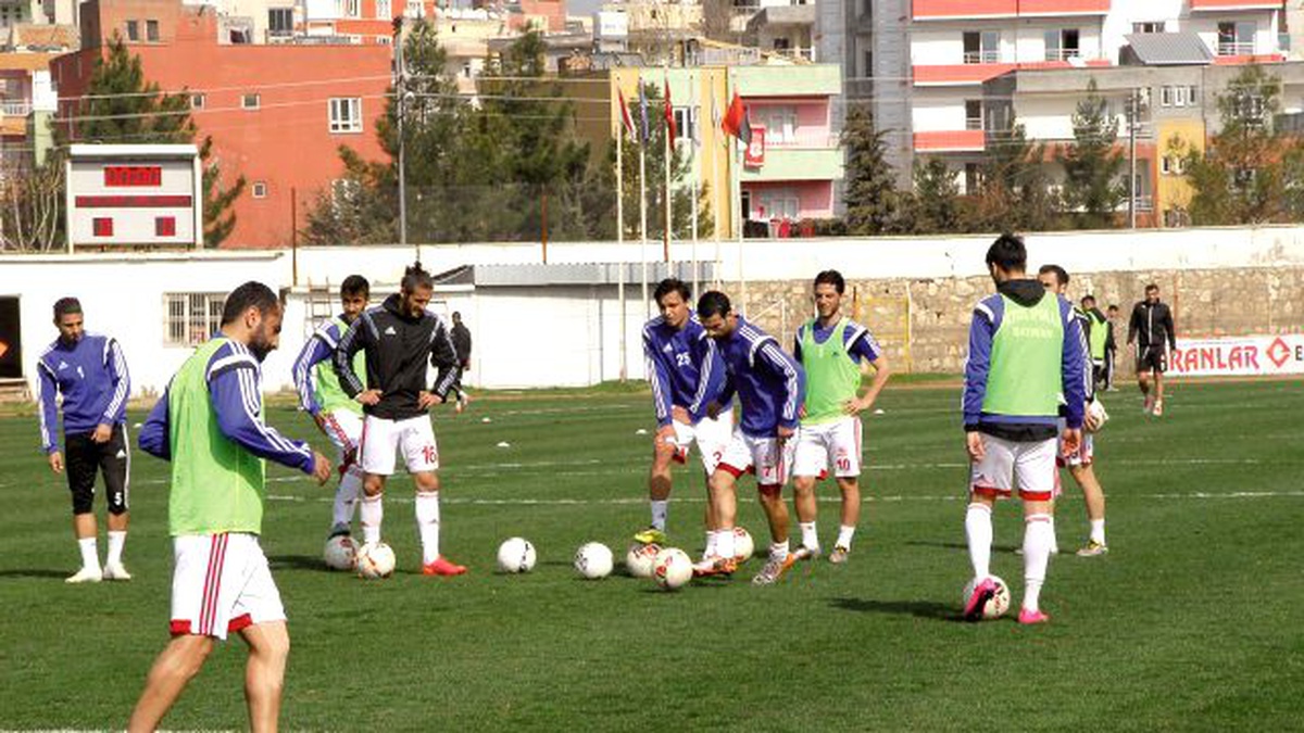 Petrolspor, Erzincanspor Maçı Hazırlıklarına Başladı