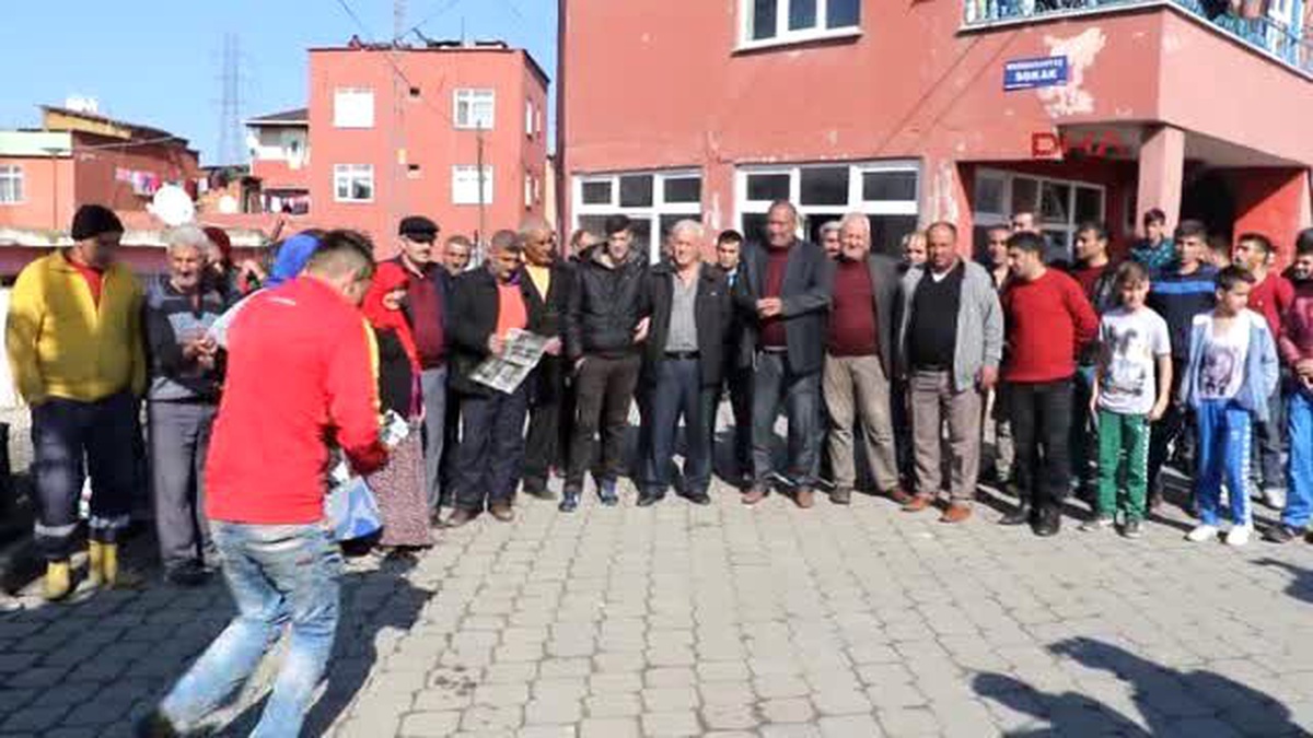 Samsun Ak Partili Başkana \'Teneke Mahalle\' Tepkisi
