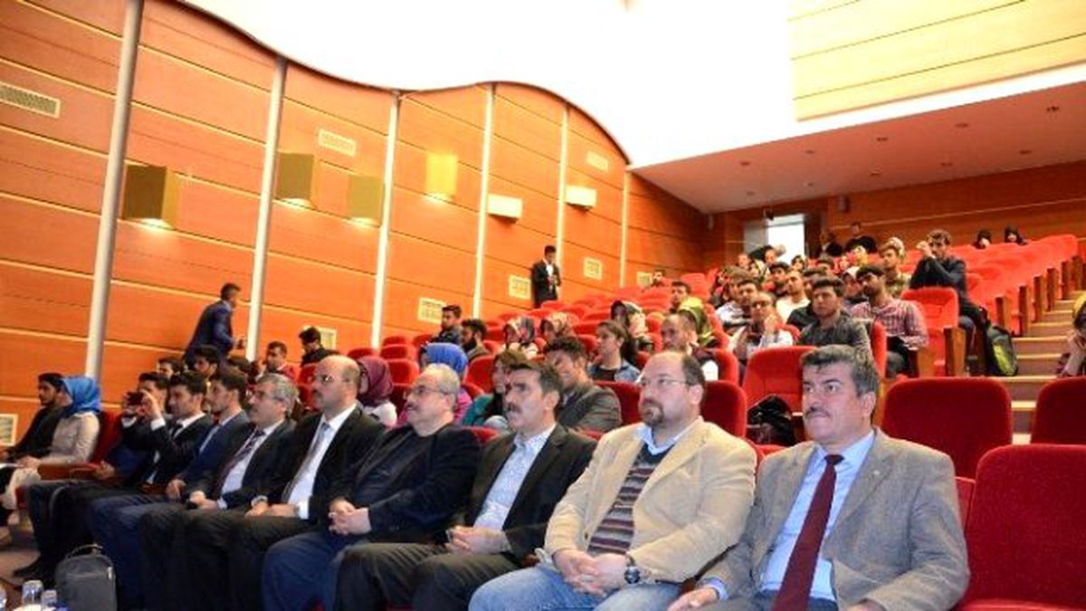 Şanlıurfa Harran Üniversitesinde 28 Şubat Konferansı Düzenlendi