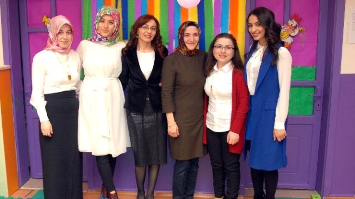 Sarıkamış\'ta Anaokulu Öğrencileri Toplu Doğum Günü Kutladı