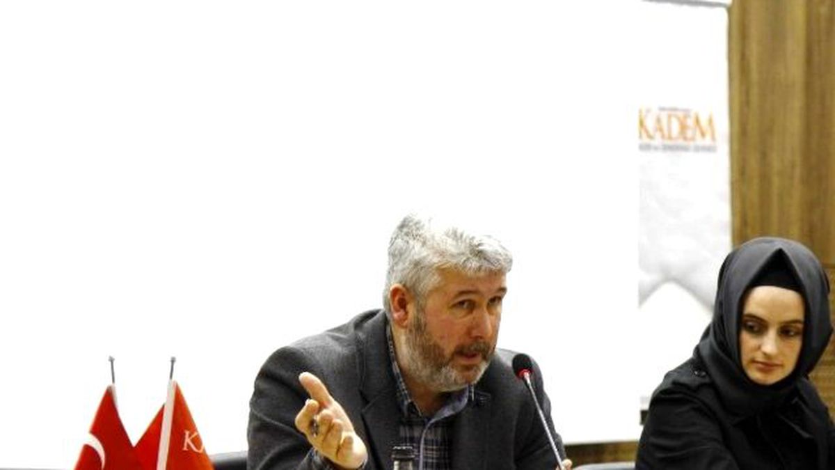 Saü\'de "Postmodern Darbe ve 28 Şubat\'ın İzleri" Konulu Panel Yapıldı
