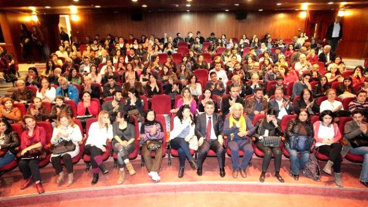 Seyhan Belediyesi Sabahattin Ali\'yi Doğum Gününde Unutmadı
