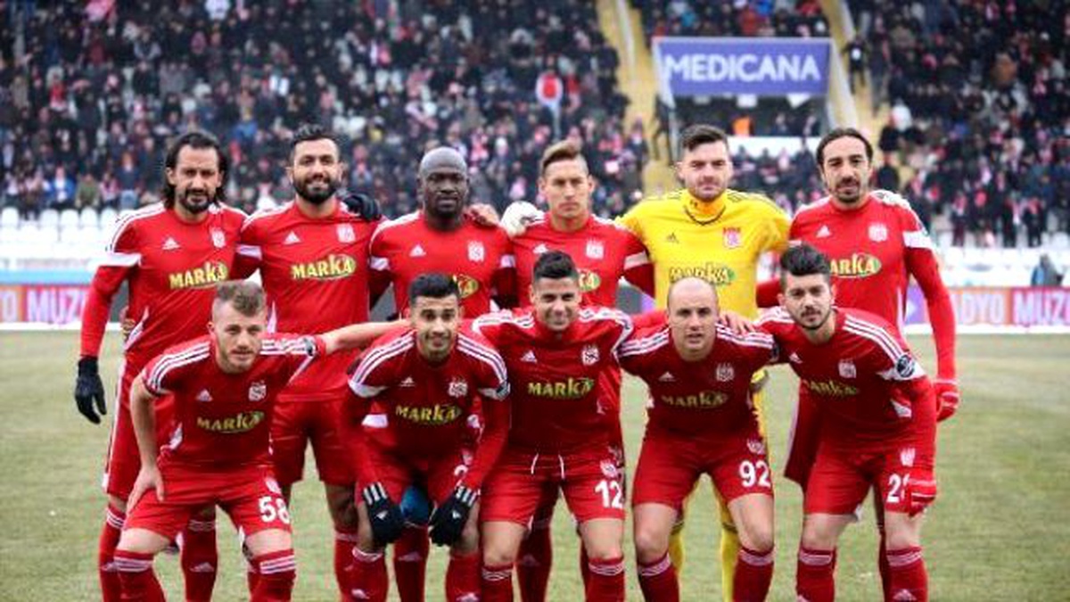 Medicana Sivasspor 3 Puan Peşinde