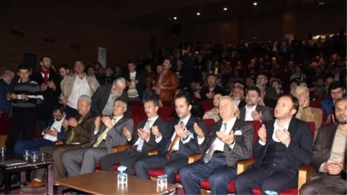 Milli Görüş Lideri Necmettin Erbakan, Sakarya\'da Dualarla Anıldı