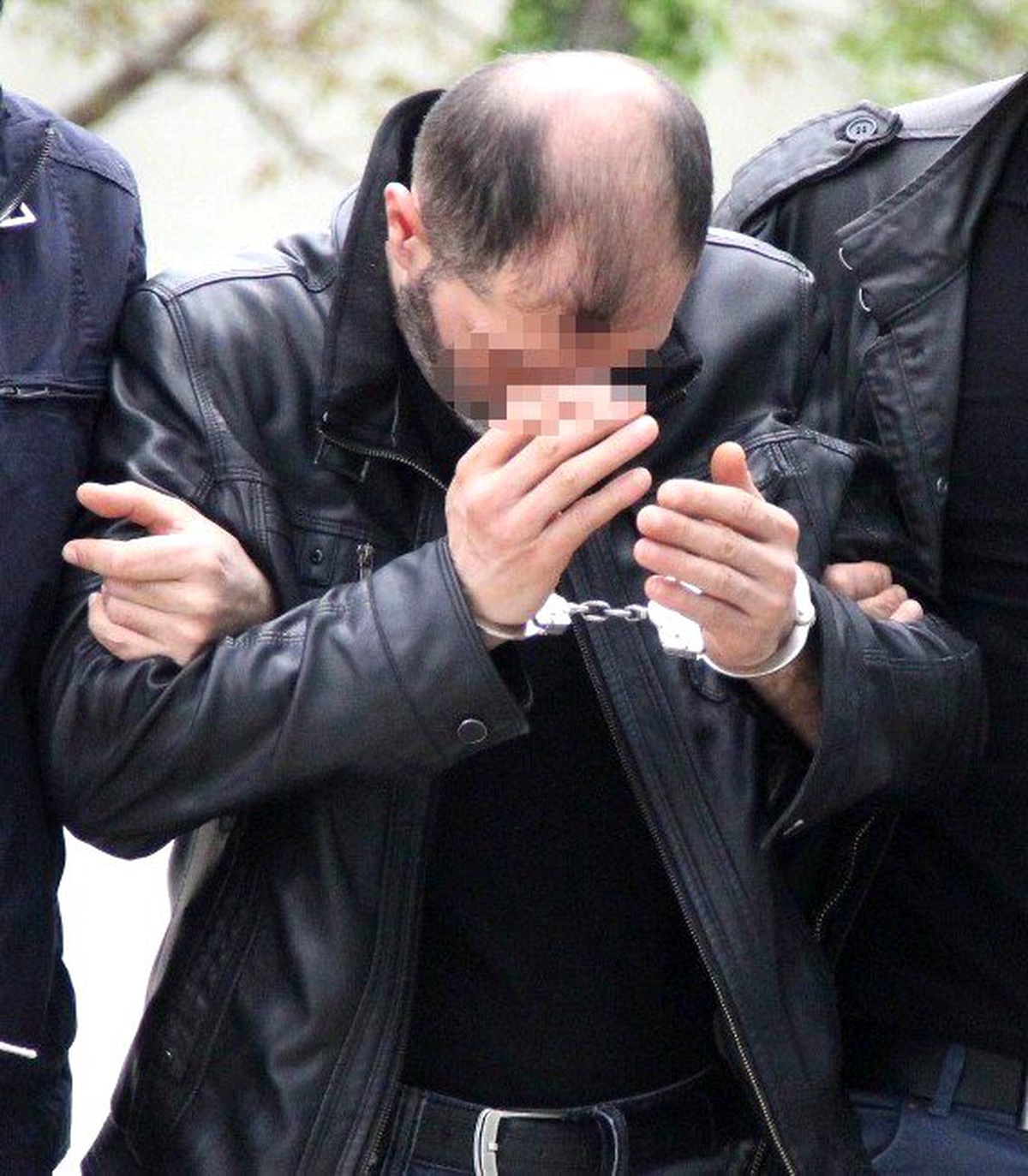 Polise Silahla Ateş Açıp Kaçtı Ancak Yine Uyuşturucuyla Yakalandı