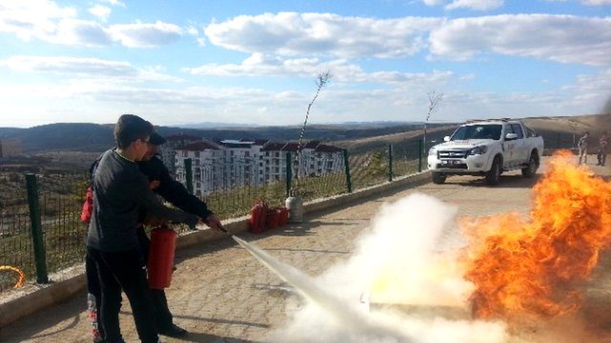 Yozgat Çözüm Koleji\'nin Kariyer Günleri Konuğu İtfaiyeciler Oldu