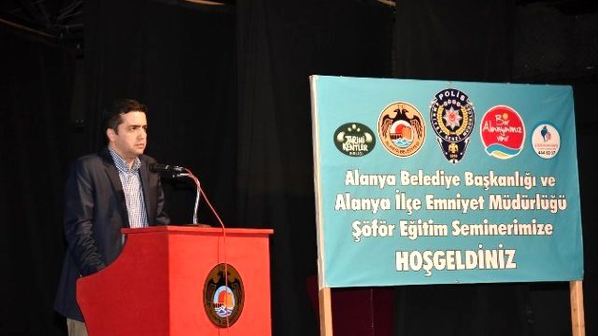 Alanya\'da Belediye Şoförlerine Trafik Semineri