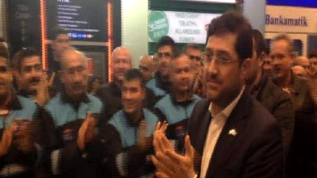 Beşiktaş Belediyesi Temizlik İşçileri Havalimanında Gönül Aldı