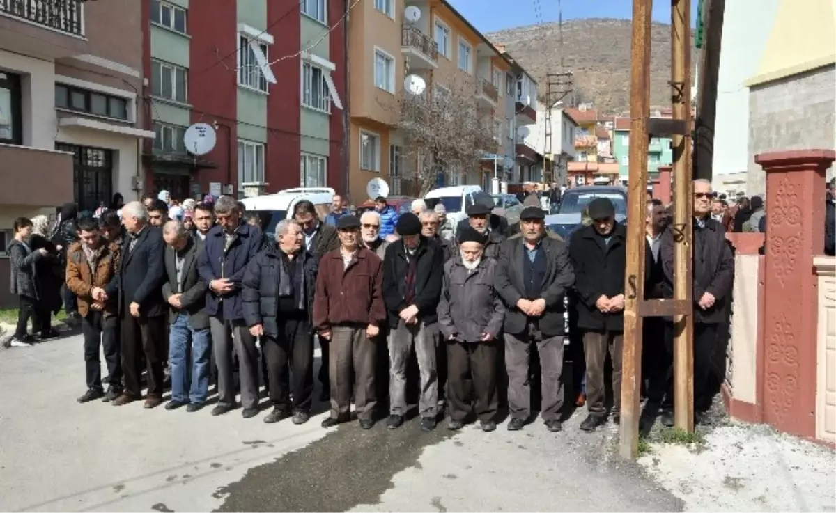 Bozüyük Polisini Son Yolculuğuna Uğurladı