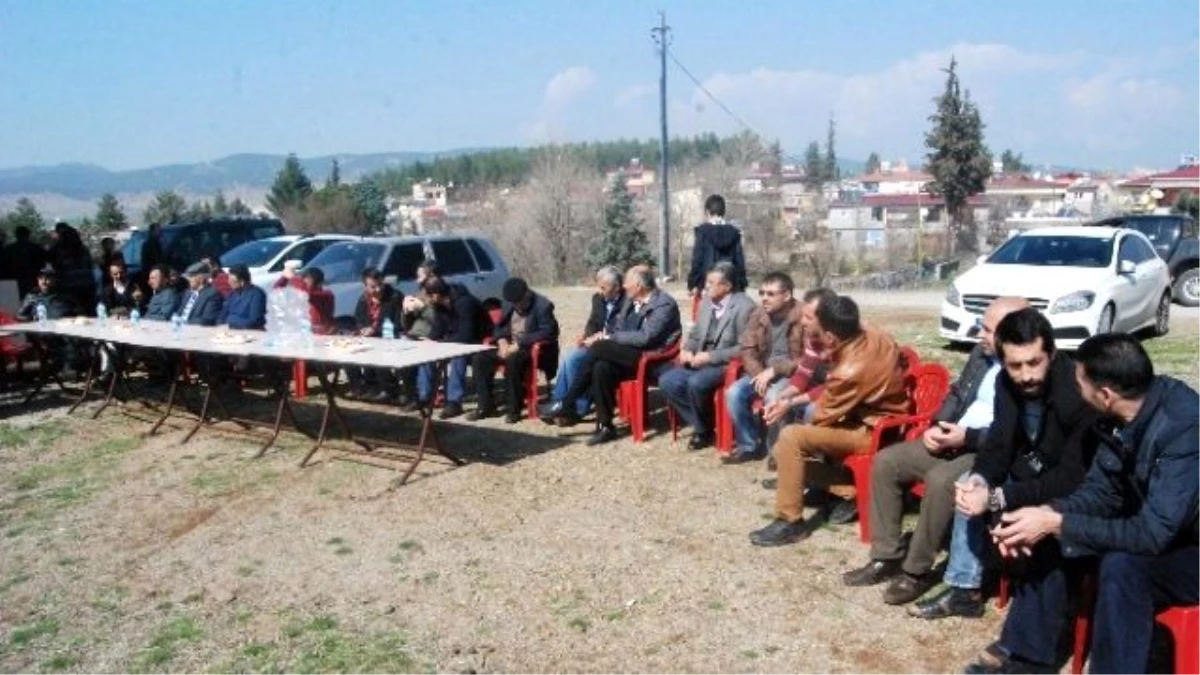 Kahramanmaraş\'ta Köylülerden Mülteci Kampı Eylemi