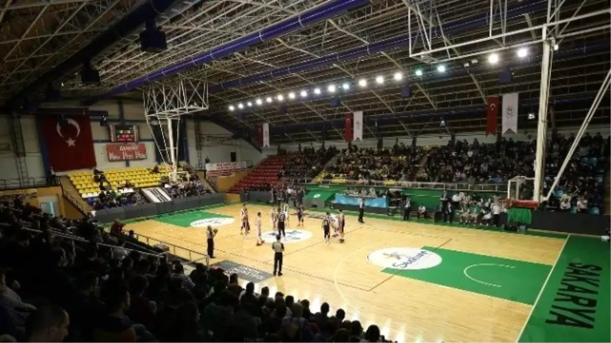 Sakarya Büyükşehir Basket Takımı Adanaspor\'u Mağlup Etti