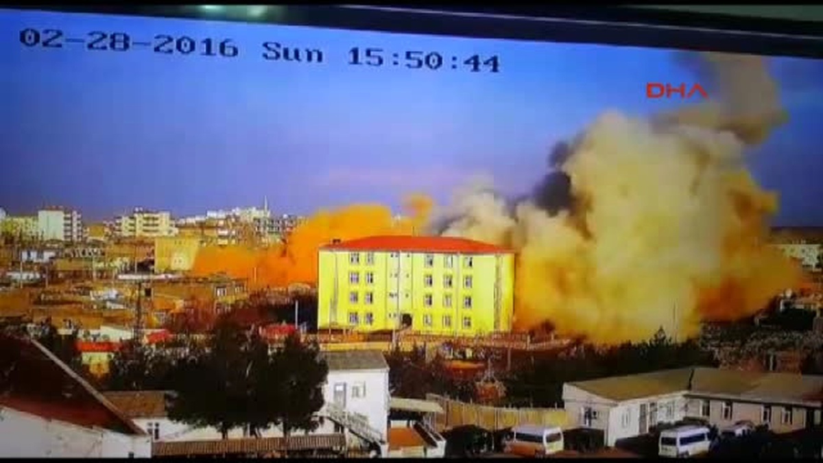 Şırnak İdil\'de 200 Kilogramlık Patlayıcı Böyle İmha Edildi