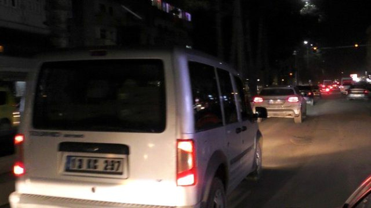 Bitlis\'te Fenerbahçe Taraftarları Galibiyeti Kutladı