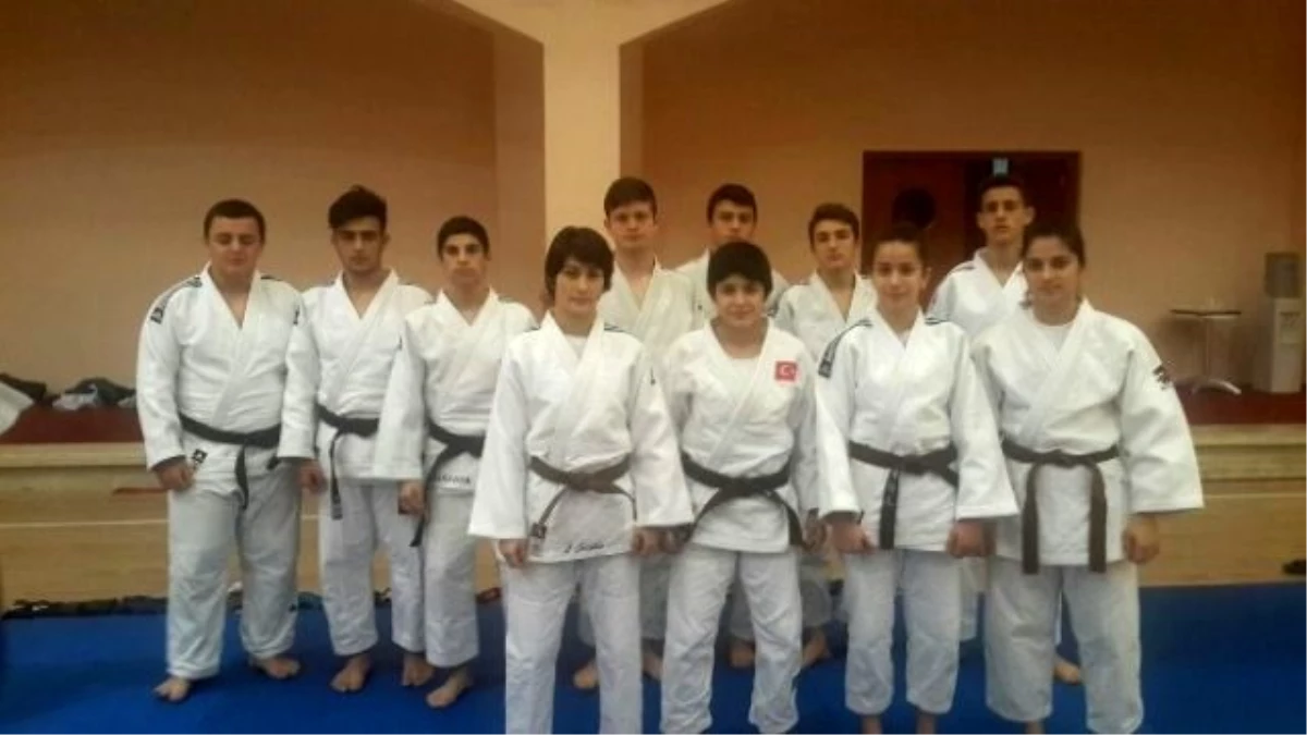 Büyükşehir Kağıtsporlu Judocular Milli Takımda